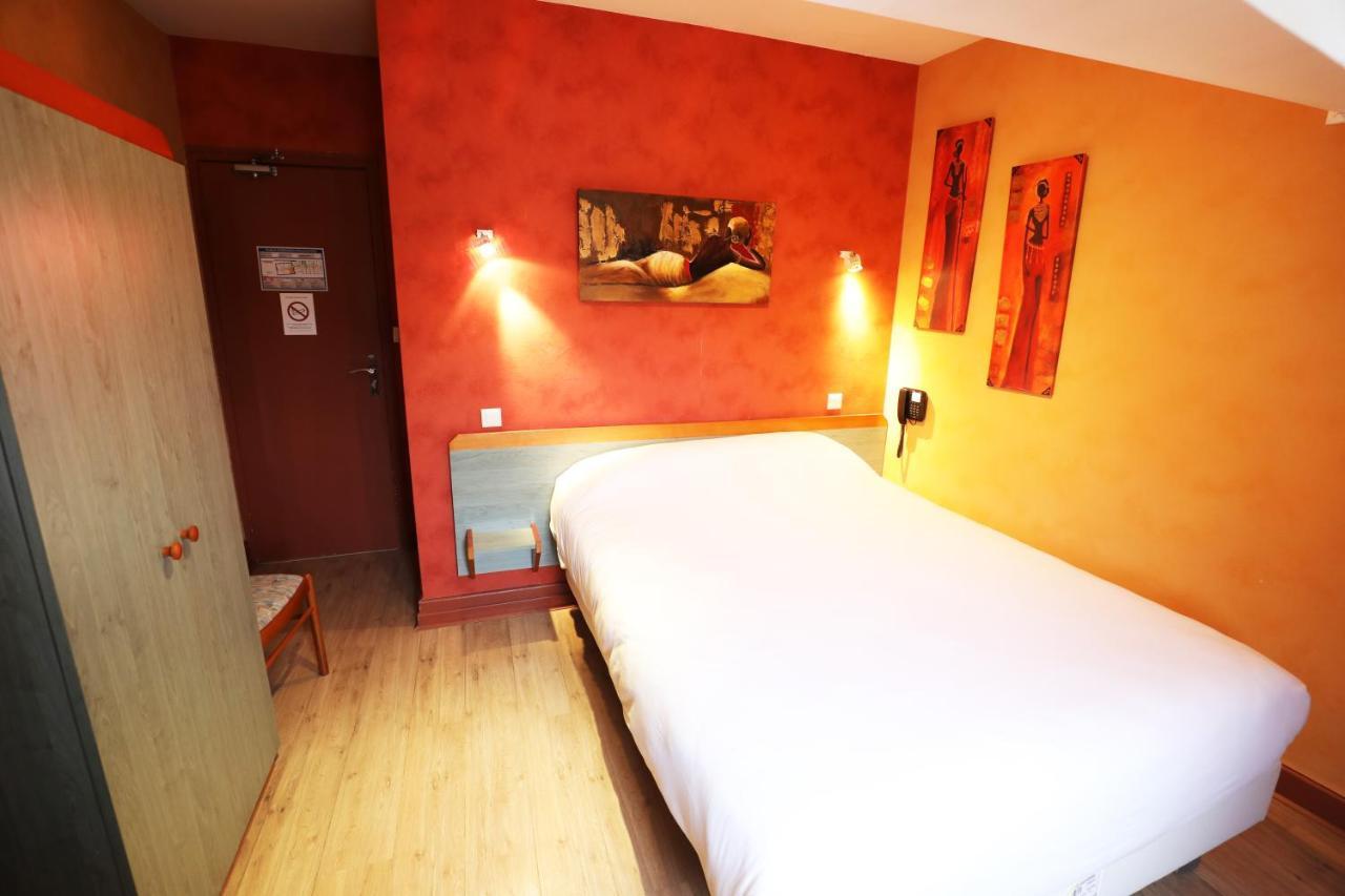 Logis Le Bourguignon Hotel Beze Bagian luar foto