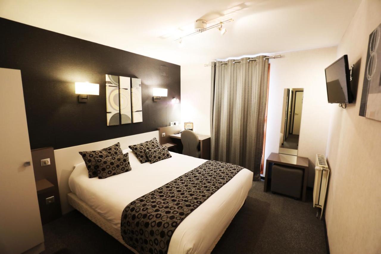 Logis Le Bourguignon Hotel Beze Bagian luar foto