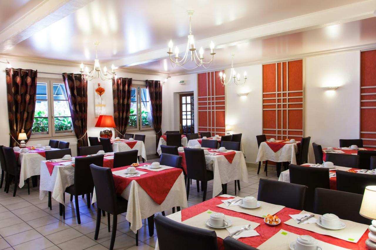 Logis Le Bourguignon Hotel Beze Bagian luar foto